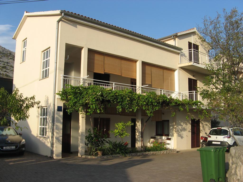 Apartments&Rooms Milka Stari Grad Kültér fotó