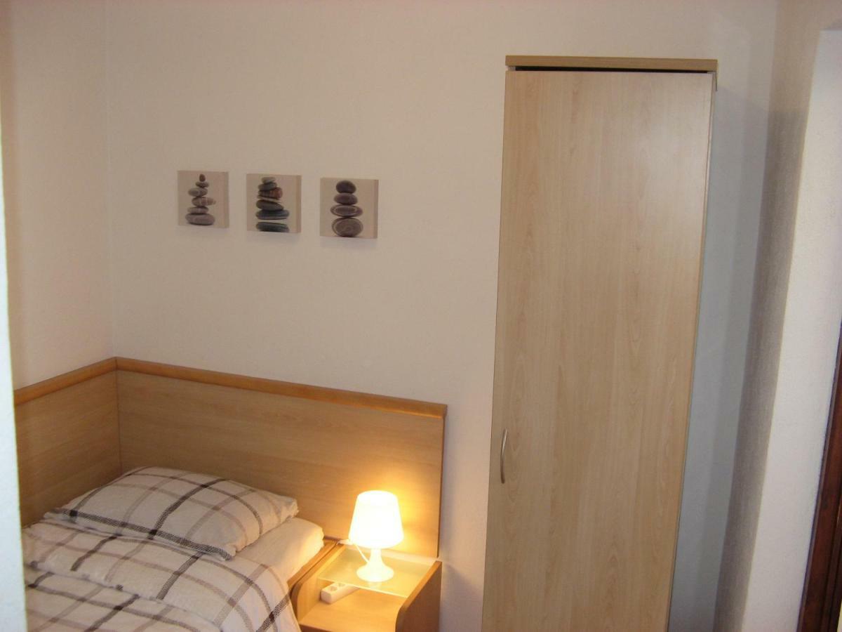 Apartments&Rooms Milka Stari Grad Kültér fotó