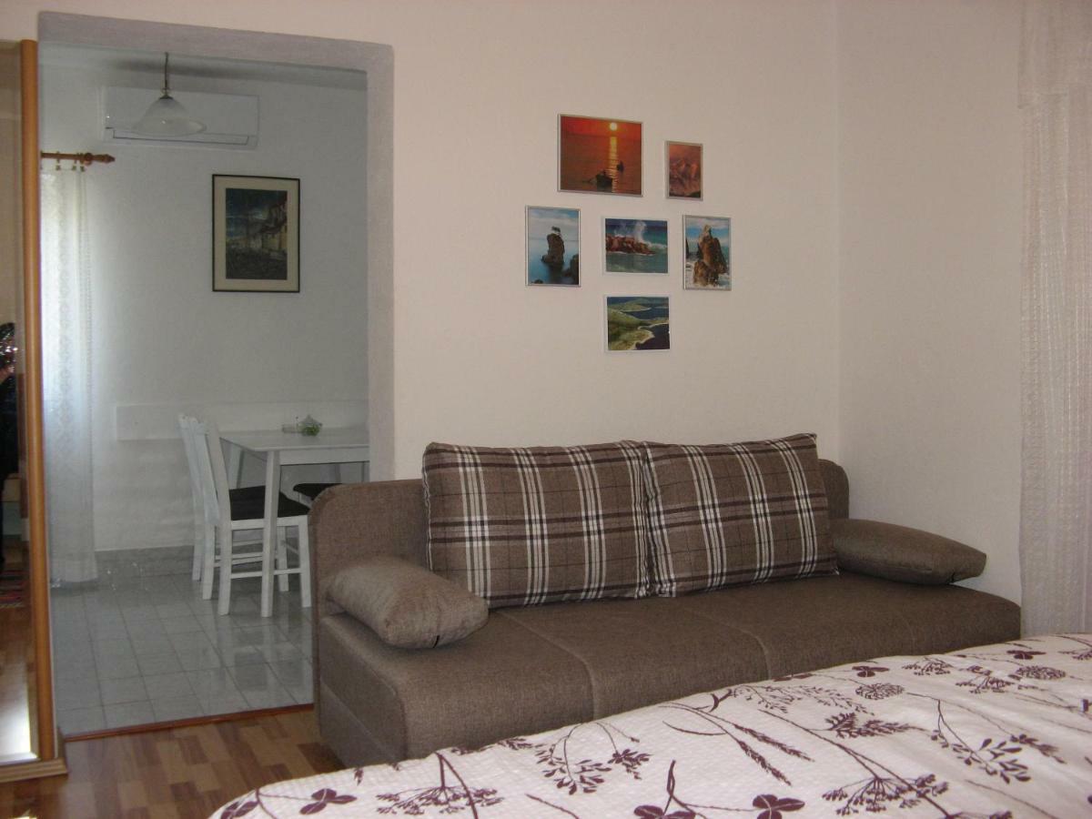 Apartments&Rooms Milka Stari Grad Kültér fotó