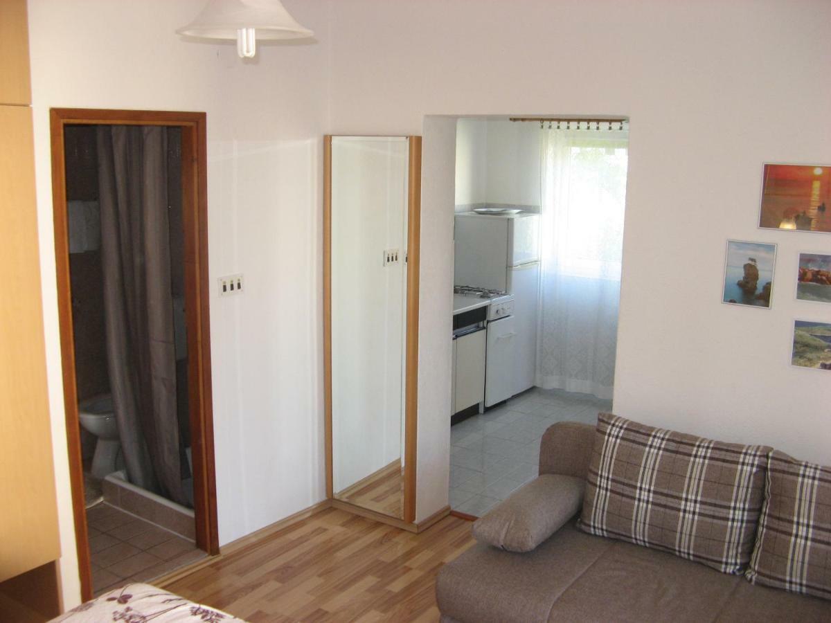 Apartments&Rooms Milka Stari Grad Kültér fotó